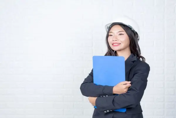 Leadership și expertiză în proiecte de construcții și dezvoltare